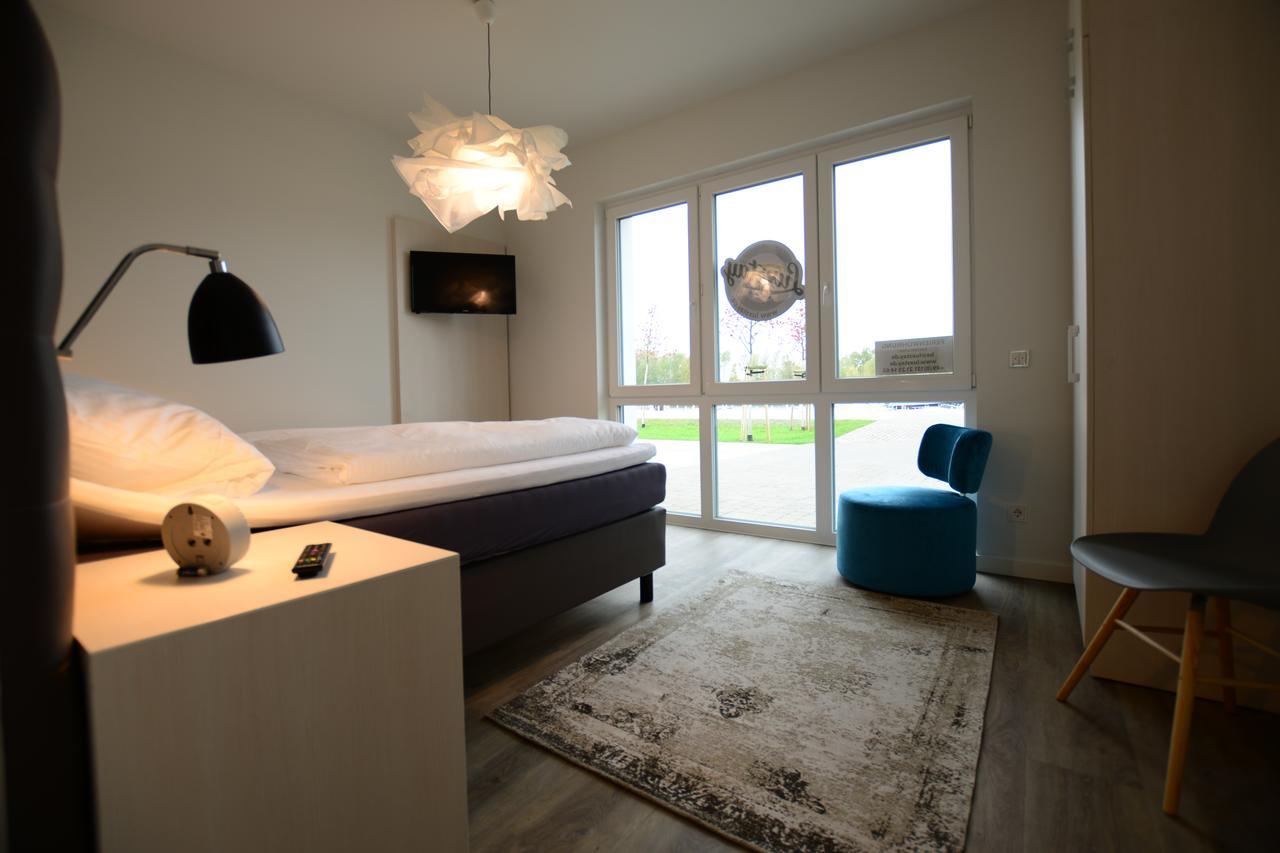 Luxstay Werder Kolonie Zern ภายนอก รูปภาพ
